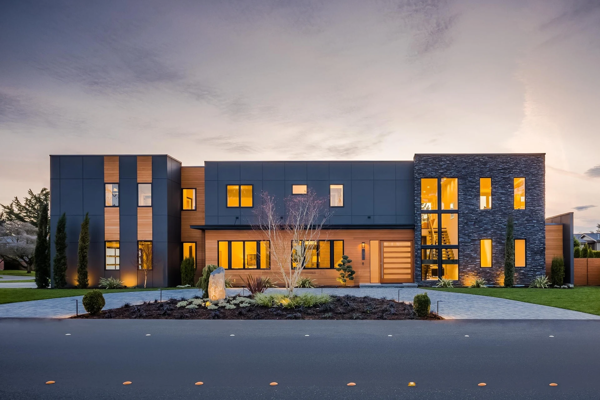 2705 Clyde Hill
